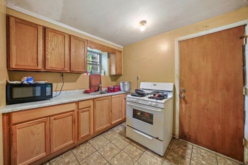 2454 54 St, Chicago IL 60632-2606 exterior