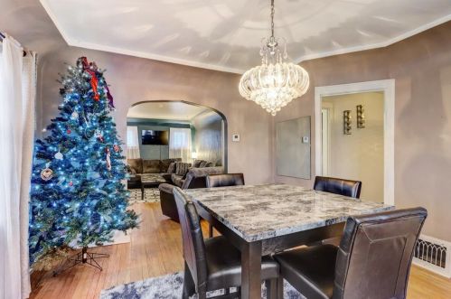 5946 40th St, Milwaukee WI  53209-3923 exterior