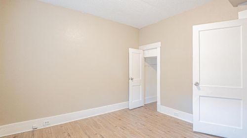 1216 Verl Pl, Saint Louis MO 63133-1037 exterior