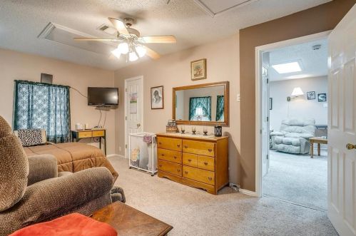 149 Suzanne Ter, Burleson TX 76028-5617 exterior