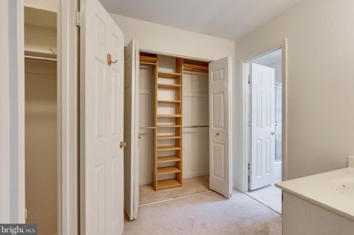 11352 Empire Ln, Rockville MD 20852-2870 exterior