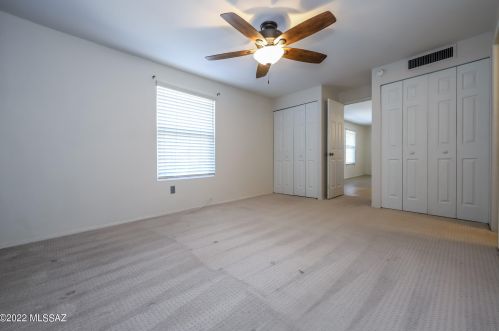 702 Kent Dr, Tucson AZ 85710-2442 exterior