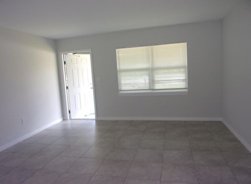 4651 25th St, Fort Pierce FL  34981-5057 exterior