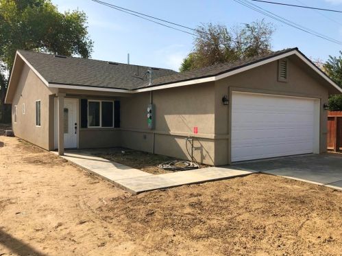 919 Southgate Dr, Bakersfield CA 93304-5150 exterior