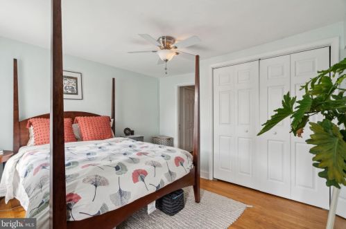 828 Judson St, Philadelphia PA  19130-1922 exterior