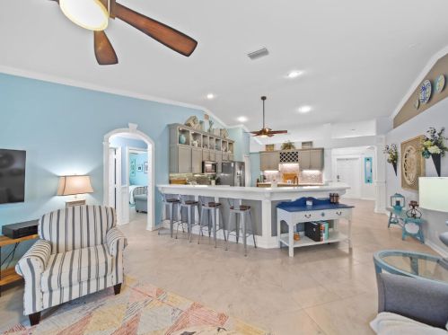 2097 Parrot St, Fort Pierce FL  34952-6758 exterior