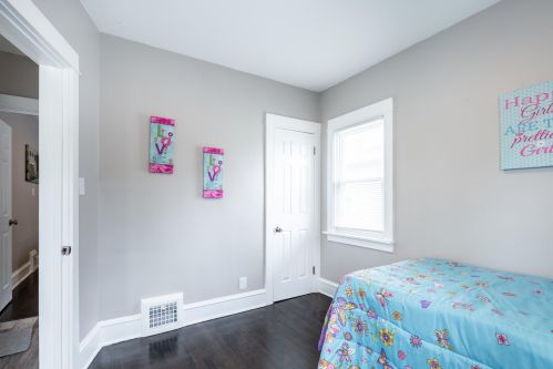 4424 57th St, Milwaukee WI  53218-5608 exterior