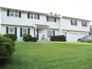229 Johnston Dr, Bethlehem, PA 18017-1763
