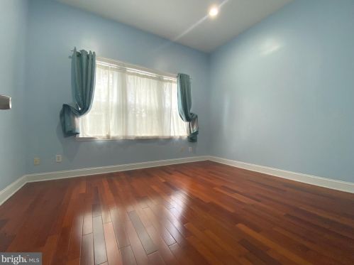 2827 Marvine St, Philadelphia PA 19140-1238 exterior