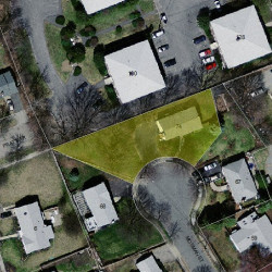 74 Mosman St, Newton MA 02465-1303 aerial view