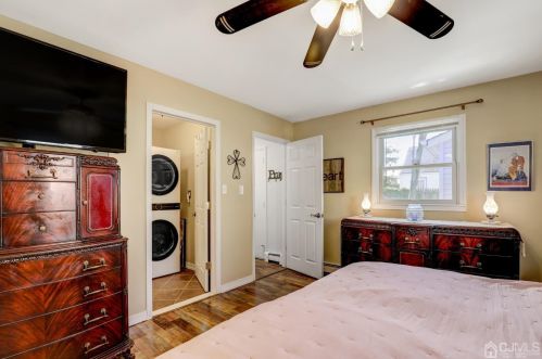 195 Austin Ave, Old Bridge NJ  08857-1164 exterior