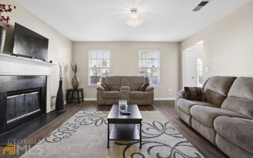 3513 Cameo Ct, Lithonia GA  30039-4844 exterior