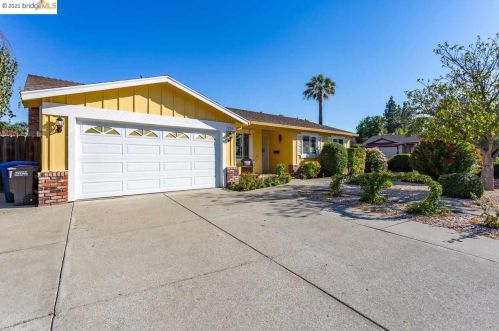 1258 Stephanie Ct, Concord, CA 94521-4217