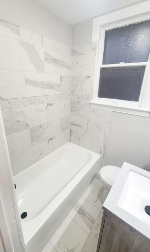 2 137 Pl, Chicago IL 60827-2909 exterior