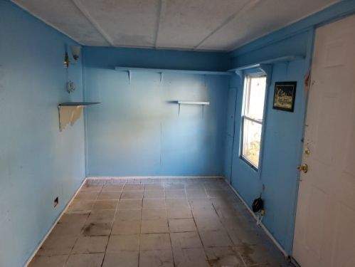 206 Baldwin Ave, Waukegan IL 60085-3110 exterior