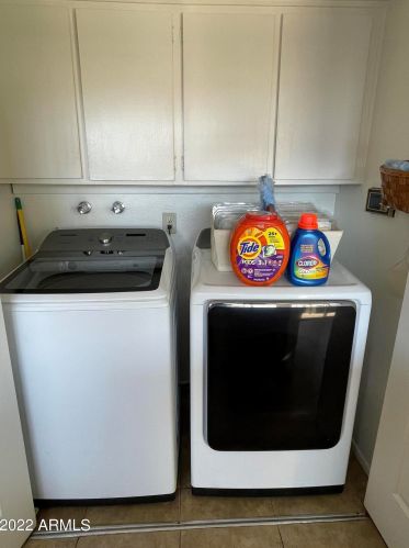 2054 Elm St, Phoenix AZ 85033-1041 exterior