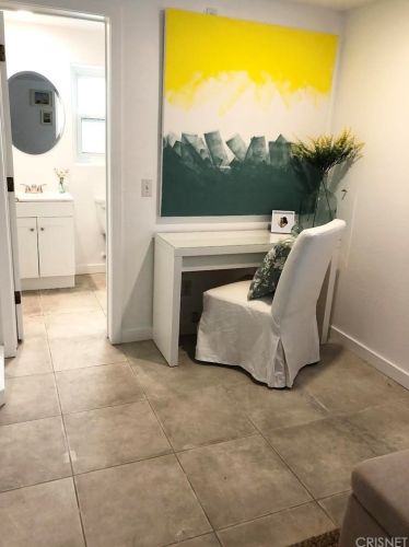 320 Rossmore Dr, Oxnard CA  93035-4465 exterior