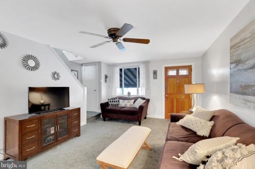 304 Pne St, Manor PA 19036-1011 exterior