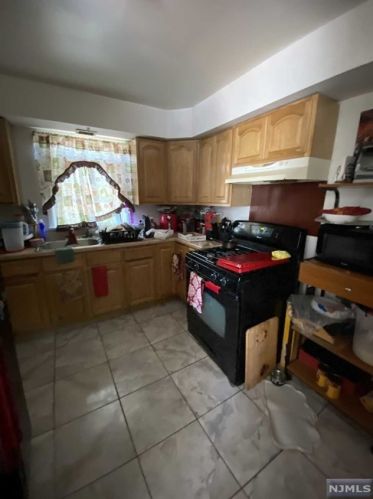 123 Butler St, Paterson NJ  07524-1919 exterior