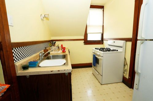 2943 Newhall St, Milwaukee WI 53211-3224 exterior