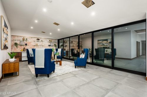 5812 44th Pl, Phoenix AZ  85040-4056 exterior