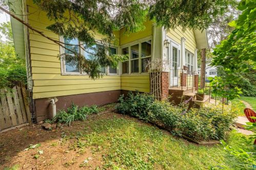 35 White St, Ely MN 55731-1248 exterior