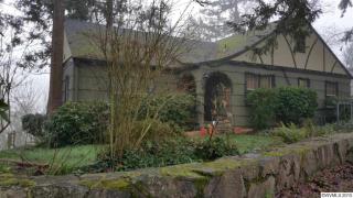 846 Cascade Dr, Salem, OR 97304-3764