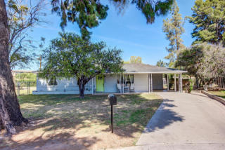 1018 Belmont Ave, Phoenix AZ  85020-4165 exterior