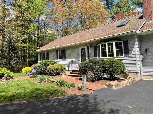 42 Albin Rd, Concord, NH 03304-3704