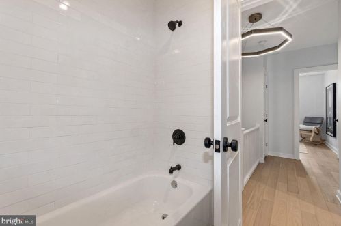 1225 Orren St, Washington DC  20002-3907 exterior