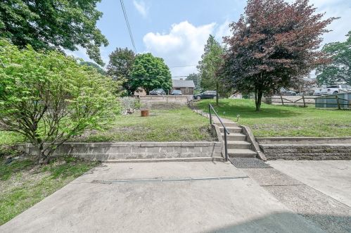 5107 Interboro Ave, Pittsburgh PA  15207-2327 exterior