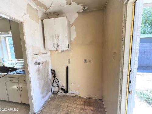 3322 17 Dr, Phoenix AZ 85045-1793 exterior