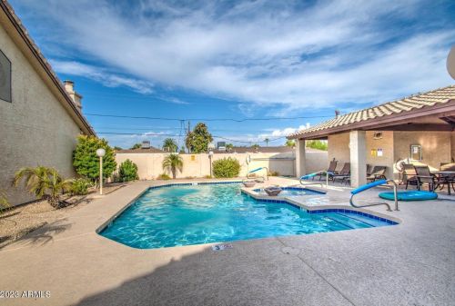 6223 12th St, Phoenix AZ  85014-1721 exterior