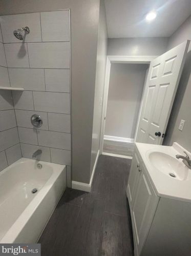 6217 Chestnut, Philadelphia PA 19104-3120 exterior