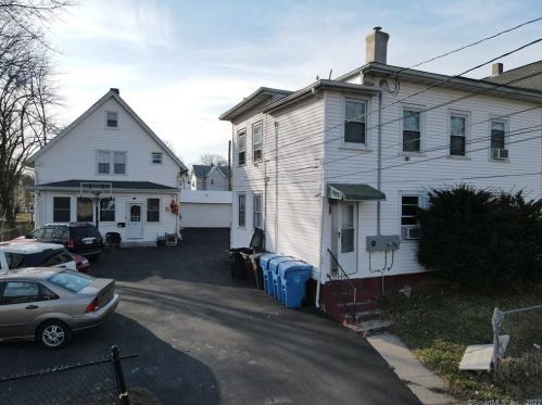 4 Smith St, New Britain, CT 06053-4023