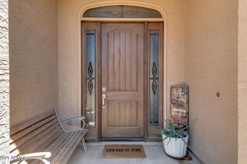 13229 40 St, Phoenix AZ 85018-1601 exterior