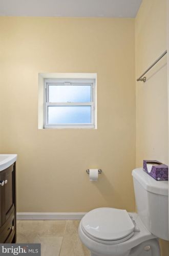 1428 18th St, Philadelphia PA  19146-4653 exterior