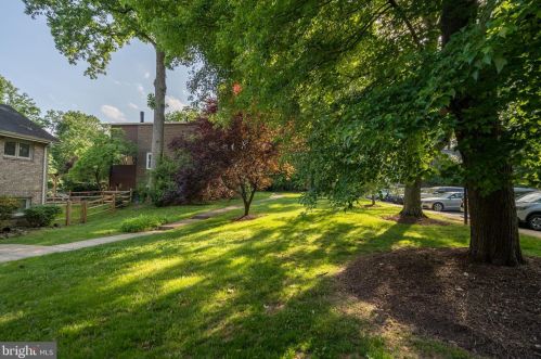 2014 Dundee Rd, Rockville MD exterior