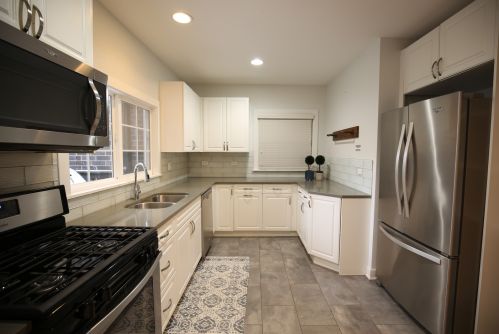 3726 Ashland Ave, Chicago IL  60613-3602 exterior