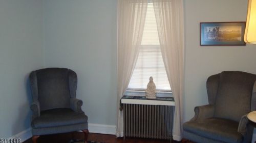 10 Munsee Dr, Cranford NJ  07016-3414 exterior