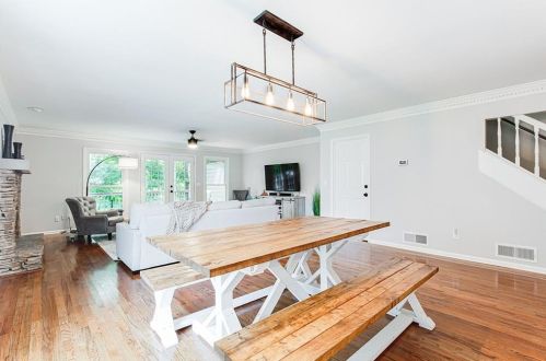 8895 Carroll Mnr Dr, Atlanta GA 30350-2013 exterior