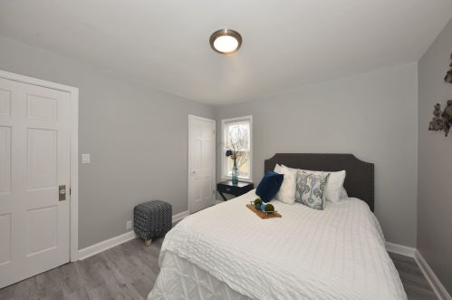 4373 52, Milwaukee WI 53218-5004 exterior