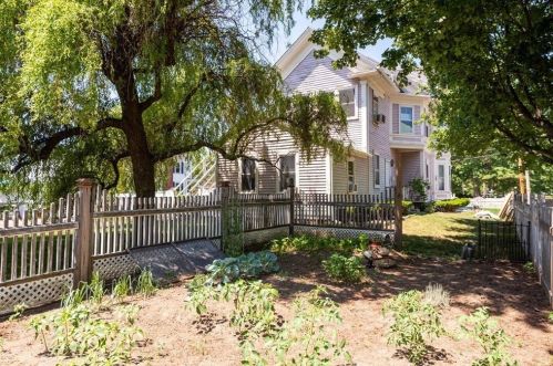 20 Sylvan St, Danvers MA 01923-2754 exterior