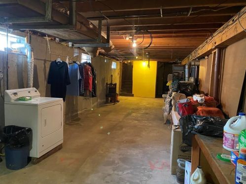 155 Grv St, Providence RI 02909-1105 exterior