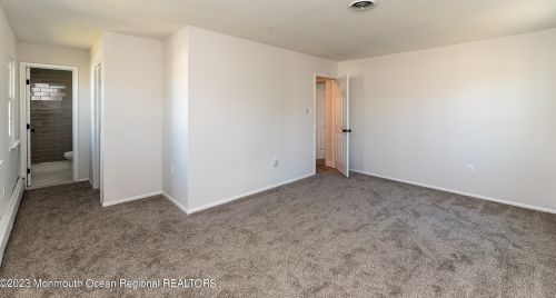 523 Holmes Ave, Lacey NJ  08731-1509 exterior