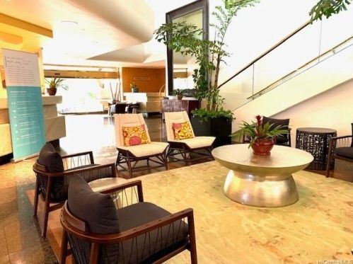 2045 Kalakaua Ave, Honolulu HI  96815-5118 exterior