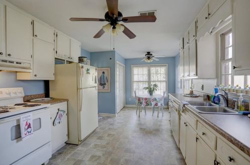 3024 Brookshire Way, Duluth GA 30096-3692 exterior