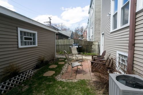 3106 Damen Ave, Chicago IL 60622-8546 exterior