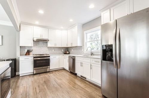 1403 Lavista Rd, Atlanta GA 30324-3835 exterior