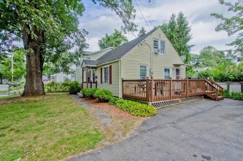 103 El Paso St, Springfield, MA 01104-2101